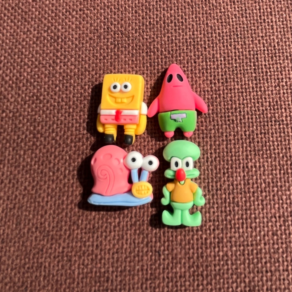 Bikini Bottom Friends 🏖️ - Picture 3 of 7